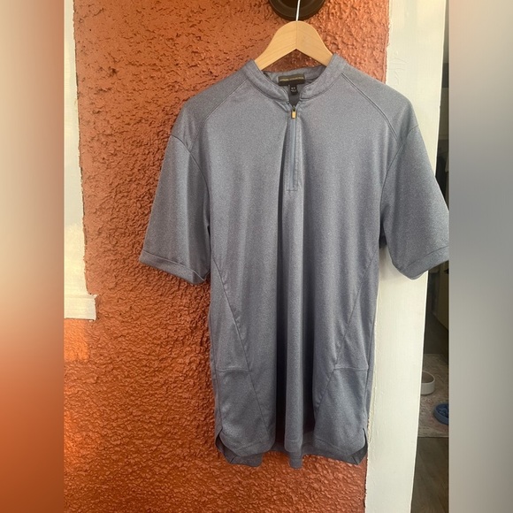 McDonalds Employee Shirt Unisex Size Medium Blue 1/4 Zip Short Sleeve - Picture 1 of 4